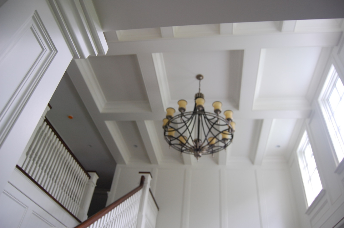 lyndale_manor_chandelier_2011-05-20-230-featured-1600x1061-1100x729.jpg